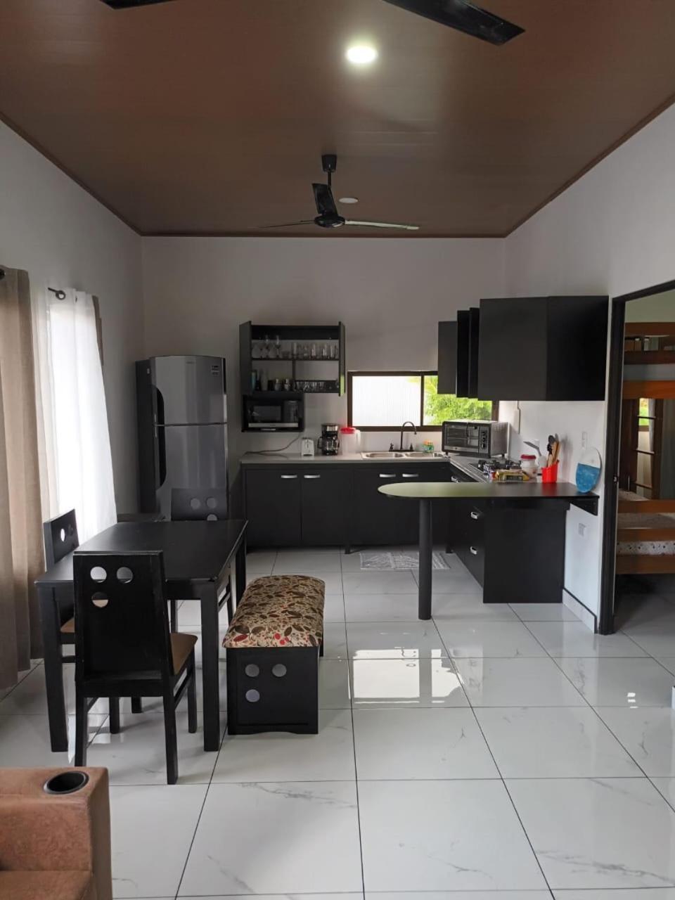 Apartamento Rodriguez Quepos Dış mekan fotoğraf